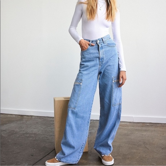 NWT Levi’s Utility High Loose Baggy Wide Leg Jeans - Picture 1 of 8